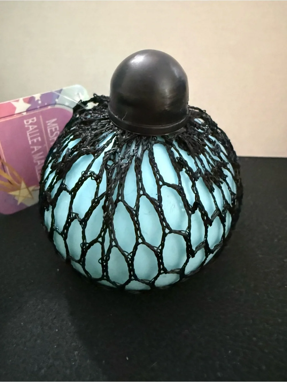 Color-Changing Squish Ball Toy - Brand new w/tag